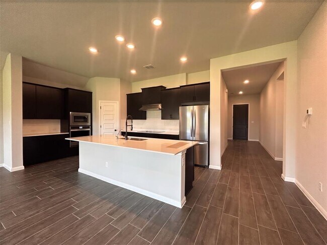 Foto del edificio - 303 Bear Oak St