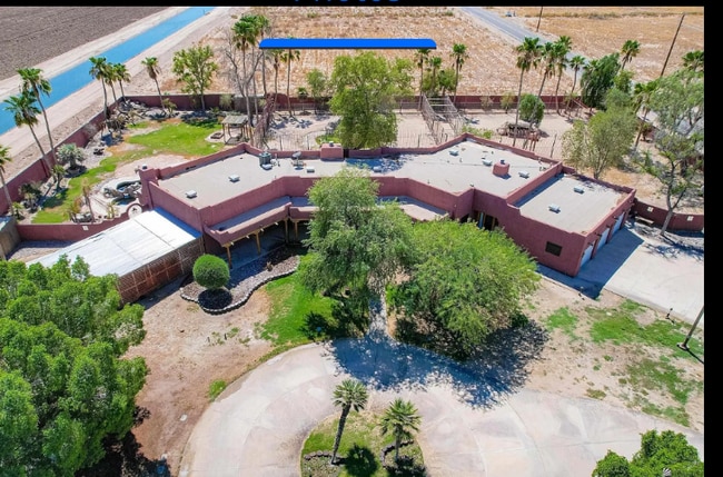 Building Photo - 15487 S Avenue A