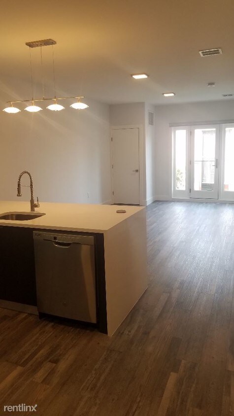 Foto principal - 153 71st St