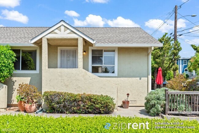 Foto del edificio - 2 br, 1 bath House - 4321 Everett Ave, Oak...