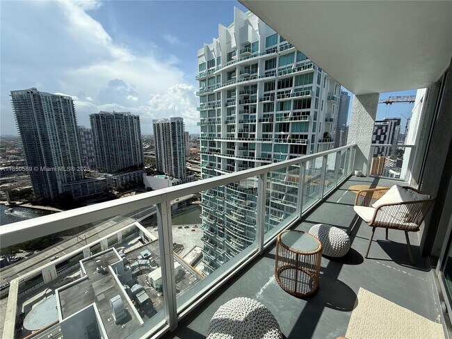 Foto del edificio - 55 SE 6th St