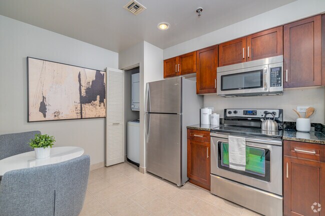 1BR, 1BA - 700SF - Kitchen - Packard Building Apartments