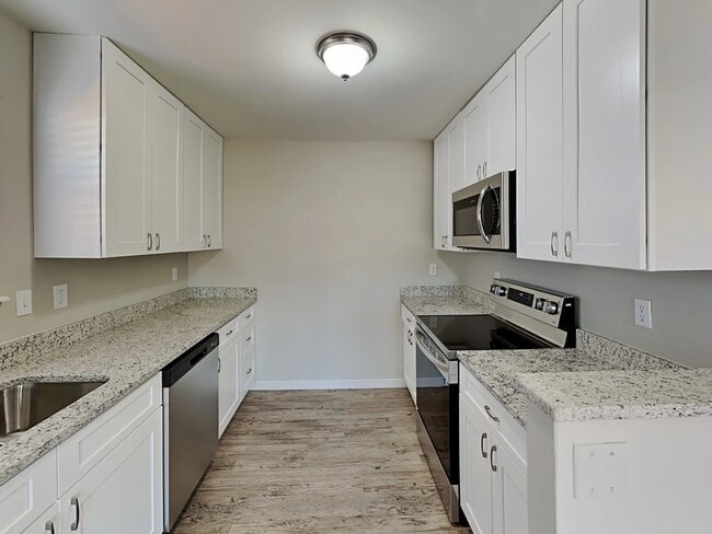 Building Photo - 4531 Forsythe Dr