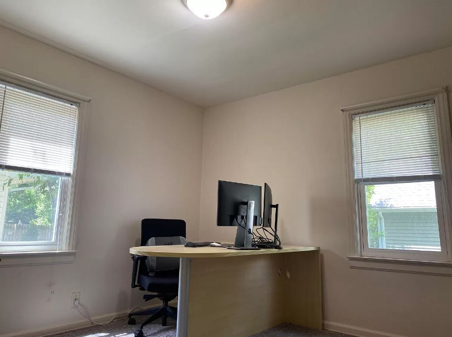 Foto principal - 2206 Amherst Ave