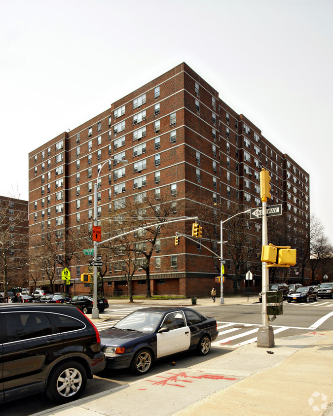 Foto del edificio - AK Houses