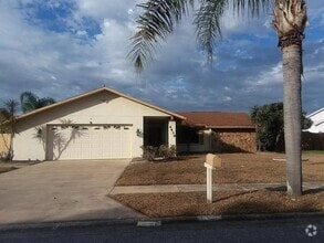 Building Photo - 4439 Summerlake Dr