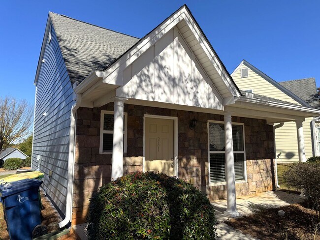 Foto del edificio - 3br house near Downtown