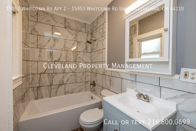 Foto del edificio - 15953 Whitcomb Rd