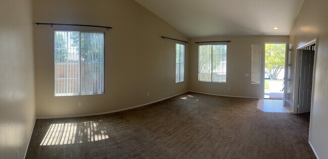 Foto del edificio - 28748 Legacy Way