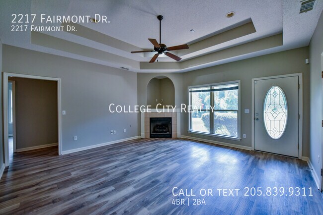 Foto del edificio - 2217 Fairmont Dr