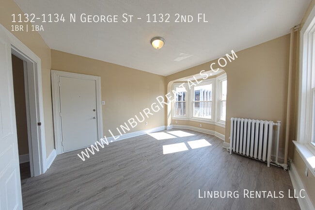 Building Photo - 1132-1134 N George St-1132 2nd FL