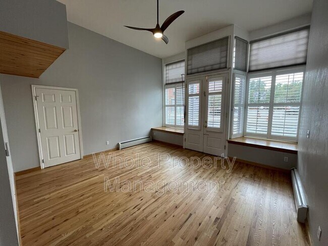 Building Photo - 2944 Zuni St