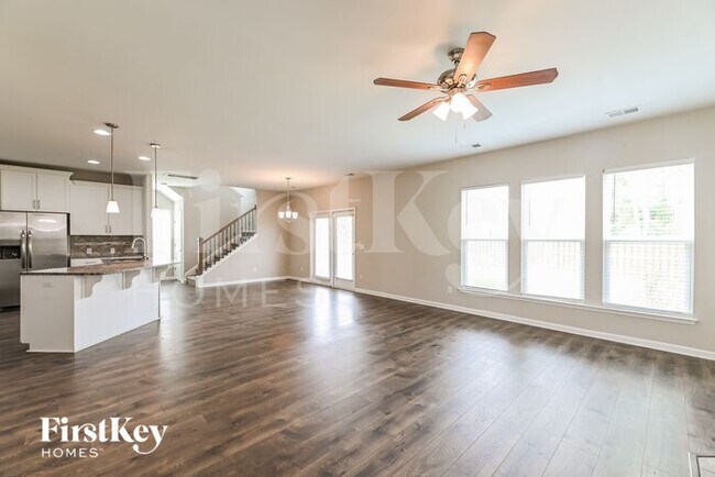Building Photo - 409 Flat Rock Lane