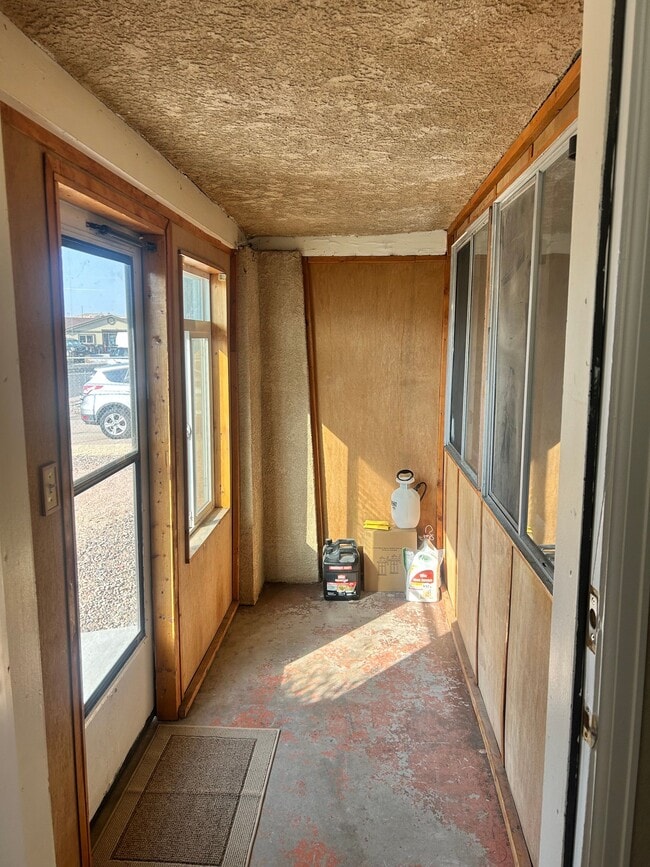 Building Photo - 88 Rose Dr