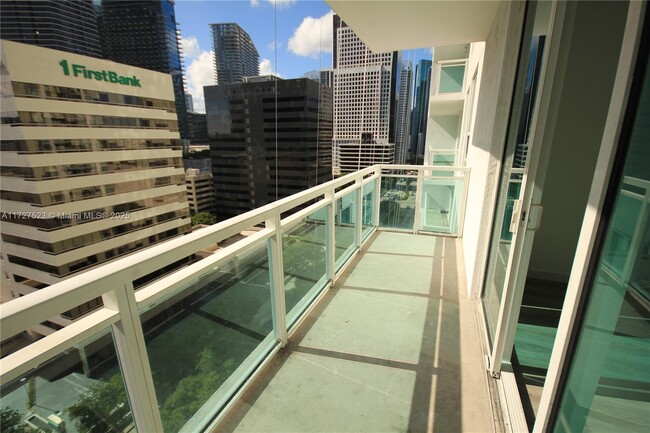 Foto del edificio - 951 Brickell Ave