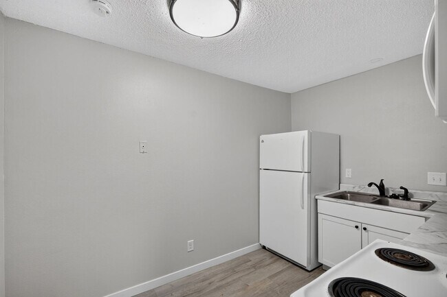 Foto del edificio - 1645 NW 84th St