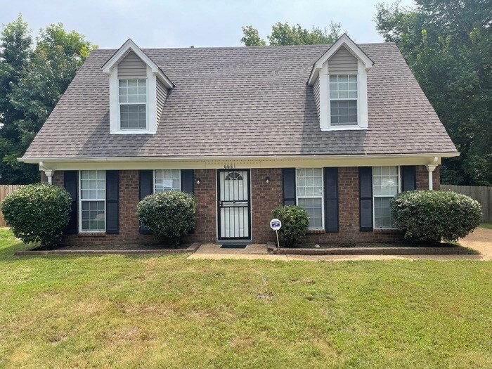 Primary Photo - 6681 Red Birch Dr
