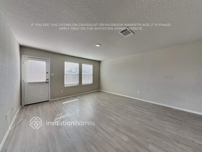 Foto del edificio - 4322 Rapids Way