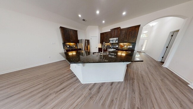 Building Photo - 301 Highland Horizon