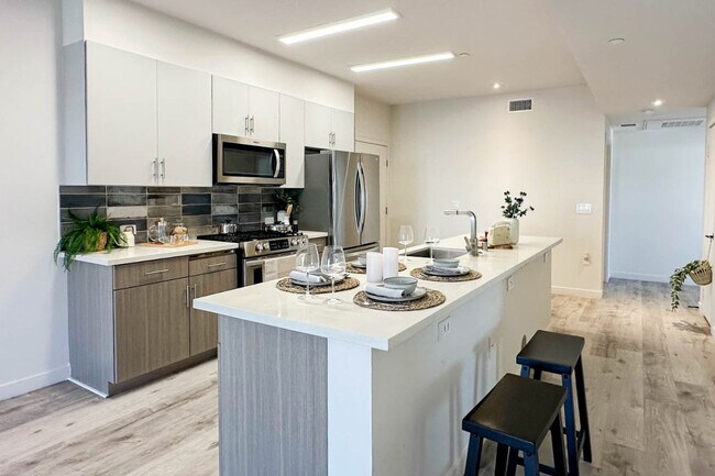 2 habitaciones, 2 baños - Cocina (Bronson) - Legacy Tamarind