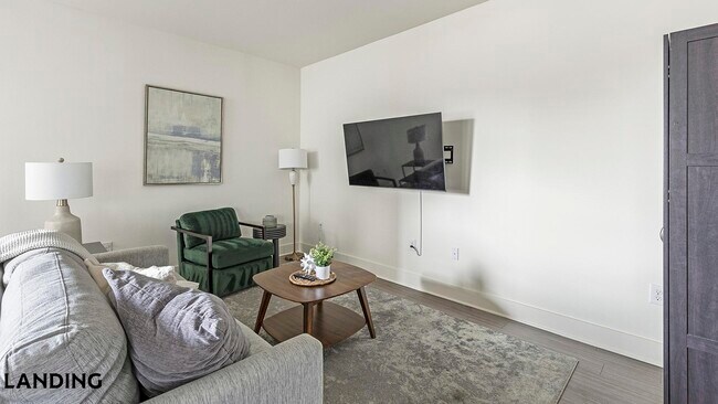 Foto del edificio - 5200 White Settlement Rd