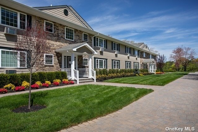 Foto principal - 301 Robinson Ave