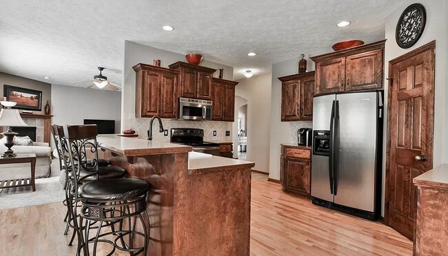 Building Photo - Luxury Living In Papillion!!