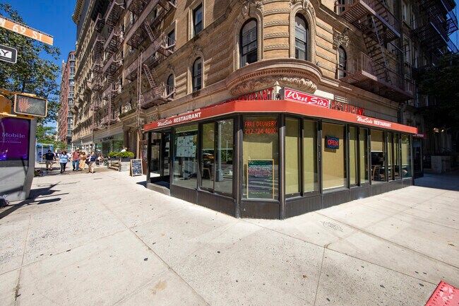 2020-2026 Broadway New York, NY 10023 - Seminole Hotel