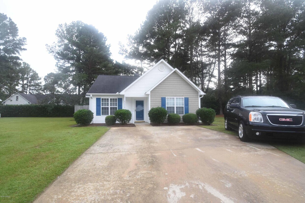Primary Photo - 2936 Flint Ridge Rd