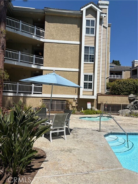Foto del edificio - 8500 Falmouth Ave