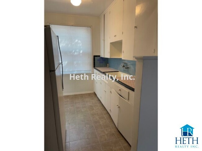 Foto del edificio - RIVERSIDE APARTMENT!