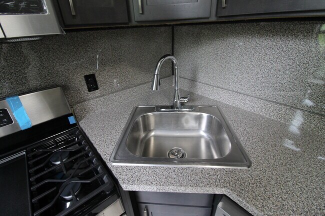 Foto del edificio - 515 Park Pl