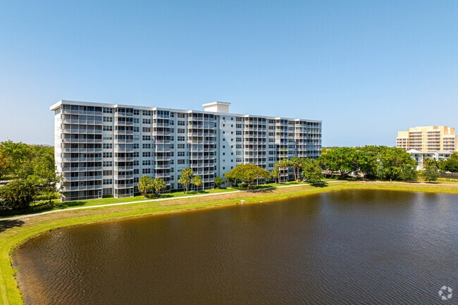 Palm-Aire Building 53