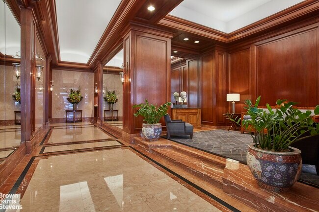 Foto del edificio - 30 E 85th St