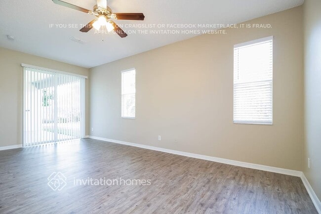 Foto del edificio - 643 Bridgeway Blvd