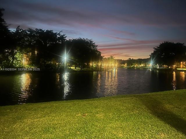 Foto del edificio - 10717 Cleary Blvd