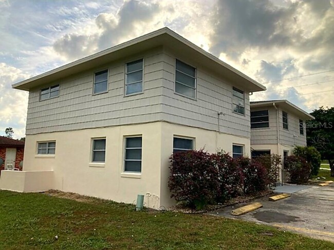 Building Photo - 228 Pleasant Grove Rd