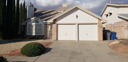 Building Photo - 11717 Gwen Evans Ln