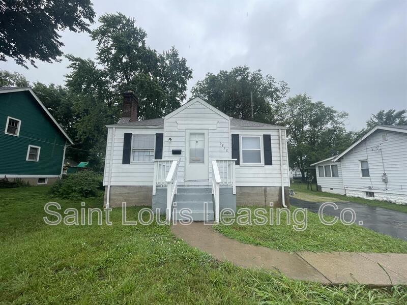 Primary Photo - 6828 N Hanley Rd