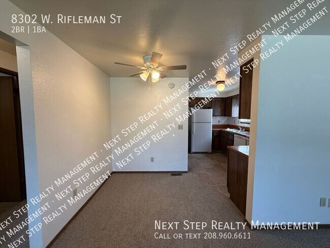 Foto del edificio - 8302 W Rifleman St