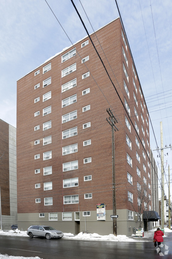 Primary Photo - 335 Cooper St. – The Carillon