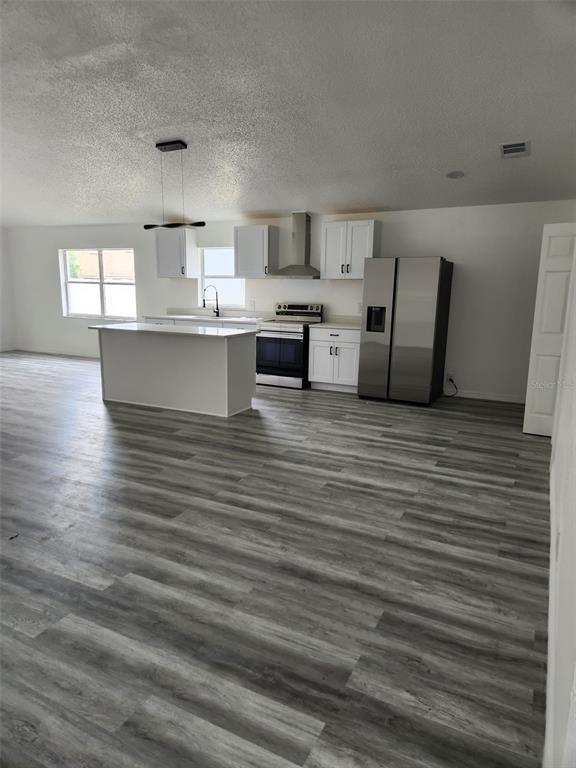 Foto del edificio - 3446 Cypress Point Cir