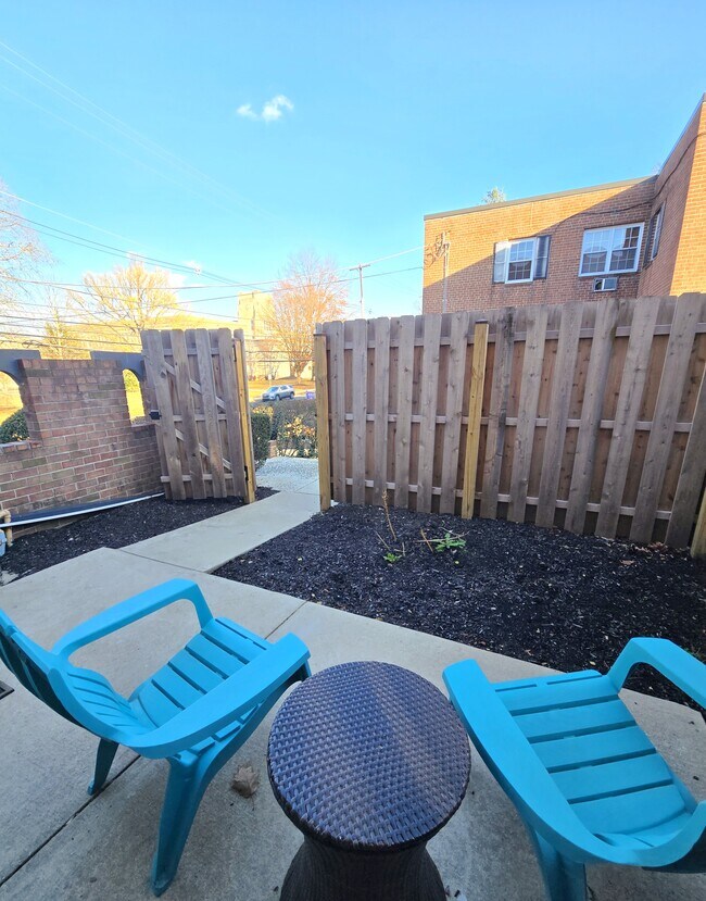 Patio privado - Main Line Village
