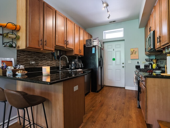 Building Photo - 2010 N Spaulding Ave