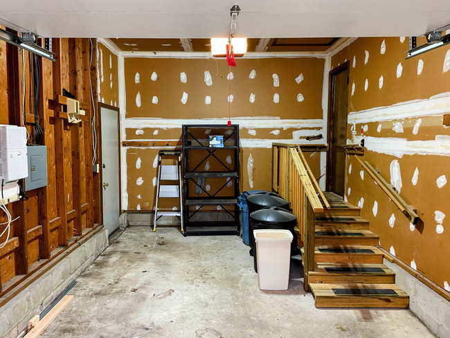 Building Photo - 7 Turnberry Cir