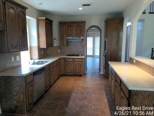 Building Photo - 6336 Eagles Rest Dr