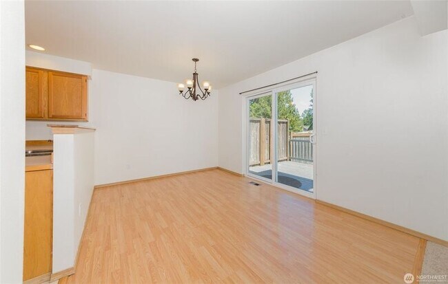 Foto del edificio - 2715 99th Ave NE
