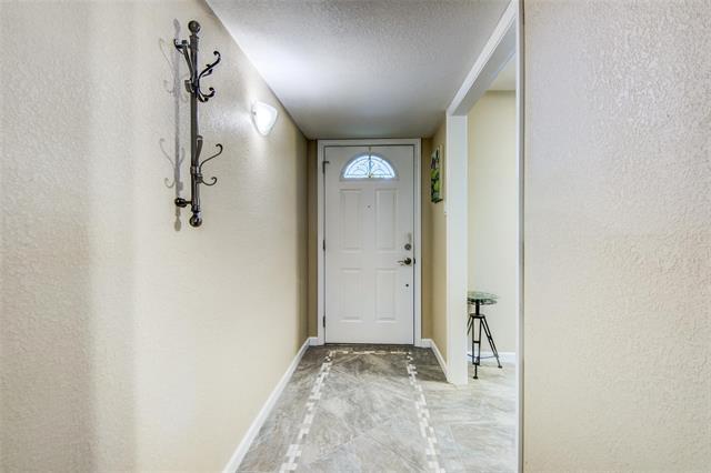 Building Photo - 6005 Blair Oaks Dr