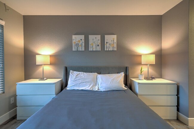 Foto del edificio - 10940 Summerdale Way