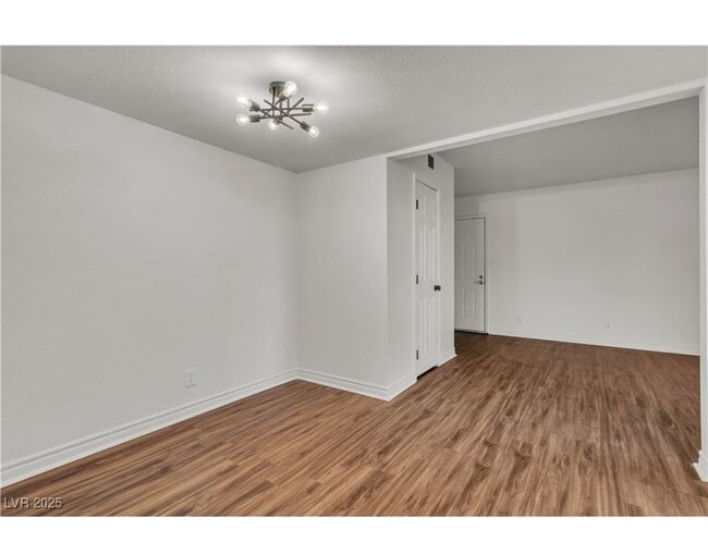 Building Photo - 5160 Indian River Dr